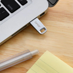 Lexar JumpDrive | Pen drive M35 64 GB / 32 GB USB 3.0 Flash drive – Silver up to 100MB/s